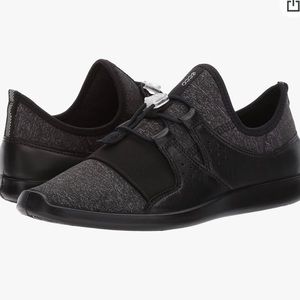 ECCO Women's Sense Elastic Toggle Fashion Sneaker